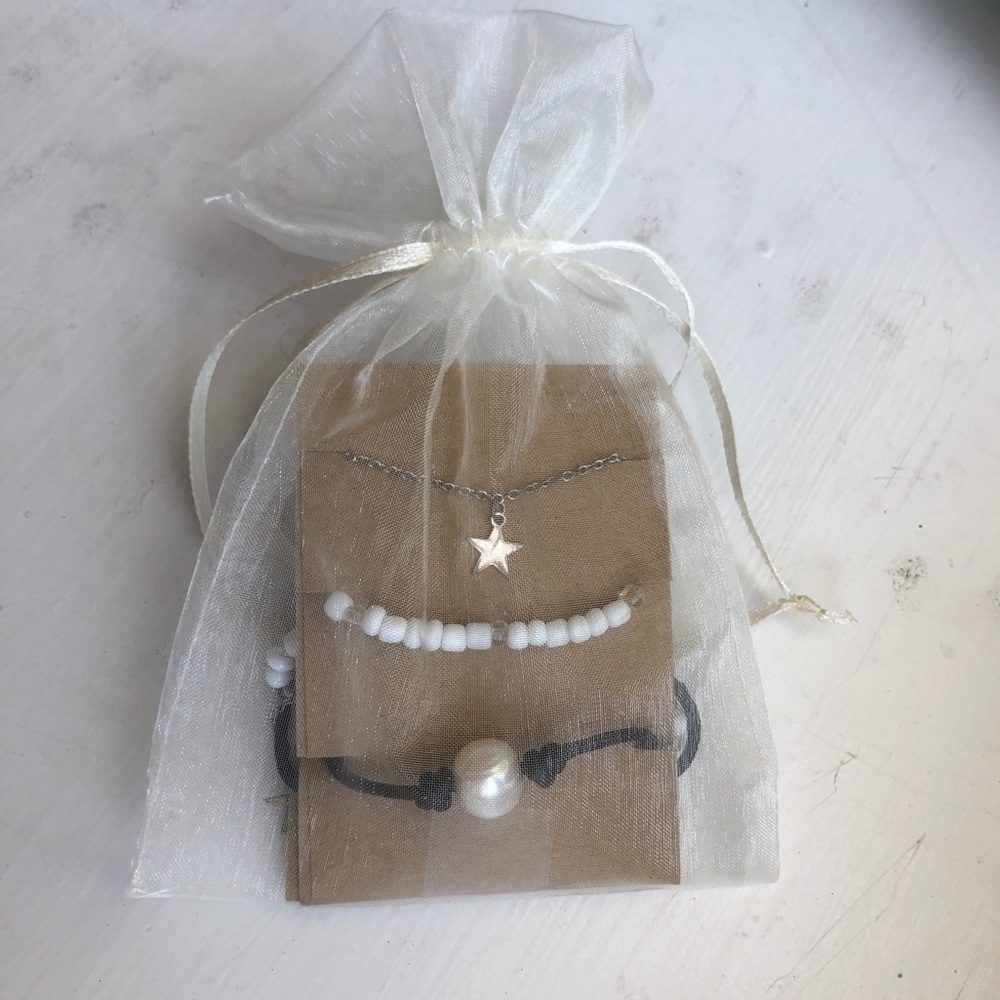 Necklace set